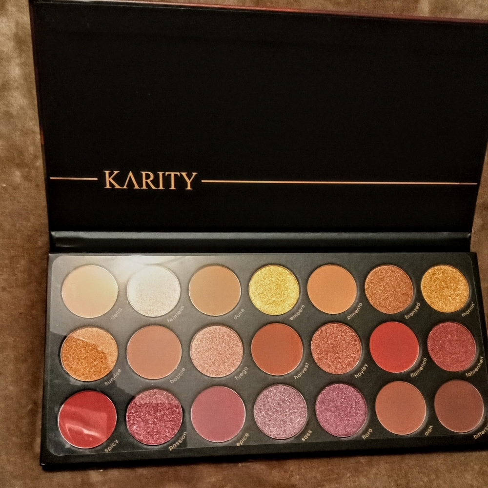 Picante eyeshadow palette